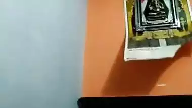 Fingering video of Tamil aunty from south India