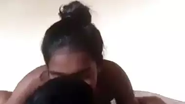 Hardcore Telugu sex MMS of a college girl riding a dick