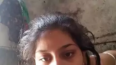 Real Dehati wife nude show in bathroom