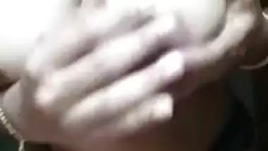 Sweet Indian boob show video for her boyfriend