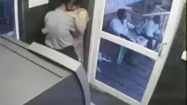 MOVIE-20100527-PV0001-Kanchipuram...