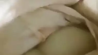 Paki Wife Shows Boobs and Pussy