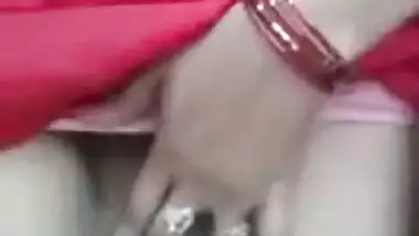 Indian tamil bhabhi rub her vagina