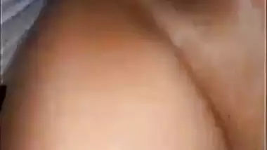 Pervert shoots Tamil porn with his friend’s desi GF