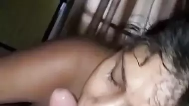 Srilankan virgin girl blowjob to boyfriend dick viral MMS