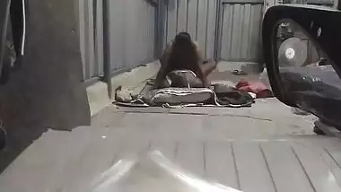 Srilankan sex scandal porn of a car driver with his wife