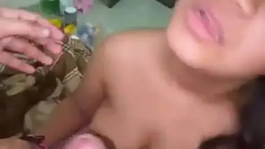 An 18-year-old teen sucks her wild lover’s dick in teen sex