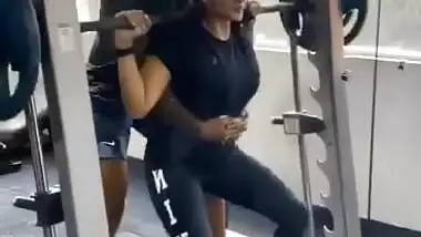 Queen Piumi New Cleavage Clips