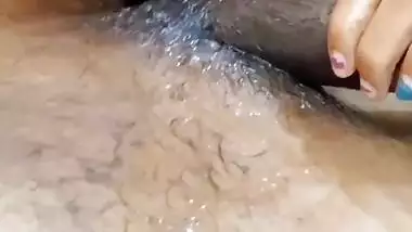 Lankan whore sucking dick of her client
