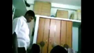 Young Hyderabad couple’s home sex mms