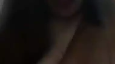 Riding cumload sex with Randi from Vijaywada