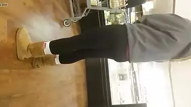 Upside down bubble oc candid booty market find...