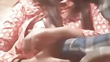 Indian bhabhi kissing with lover