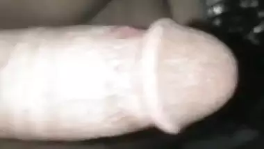 Red lips Indian porn bhabhi moaning sex with husband